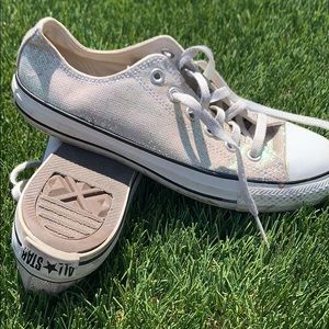 Iridescent converse!